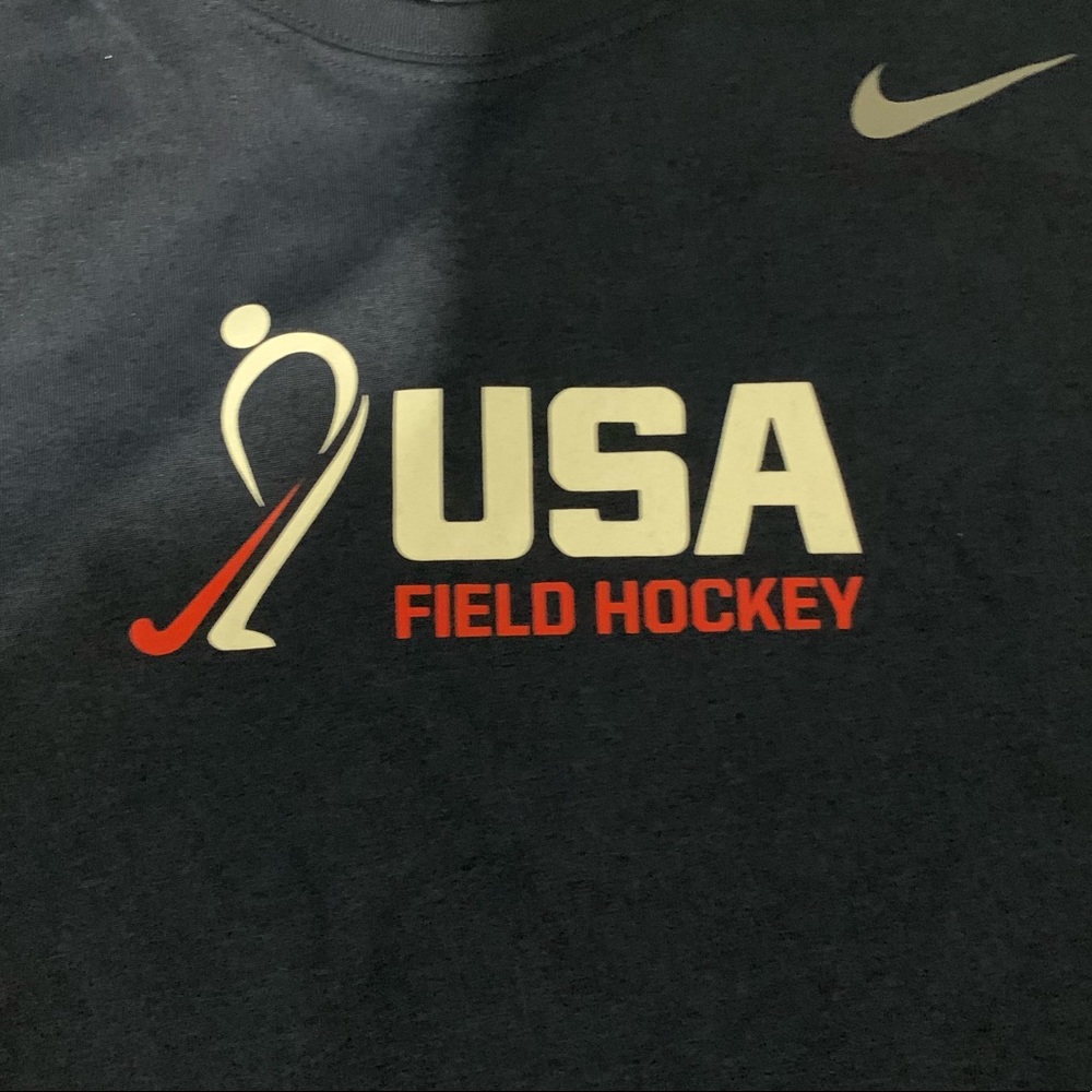 Official USA field hockey Nike dri fit long sleeve